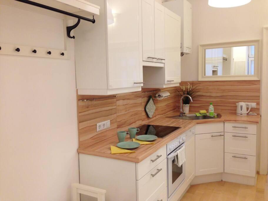 Danube Art Apartamento *